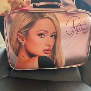 Paris Hilton Glamorous Pink Cosmetic Case